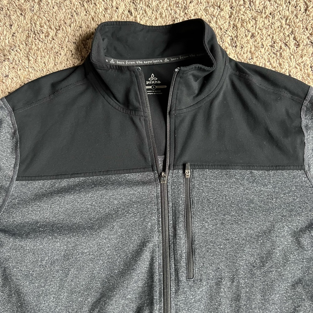 Prana Full Zip Activewear Jacket Large Gray Black Long Sleeve